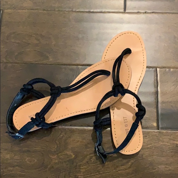Nine West Suede Thong Sandals - worn once - Picture 6 of 6